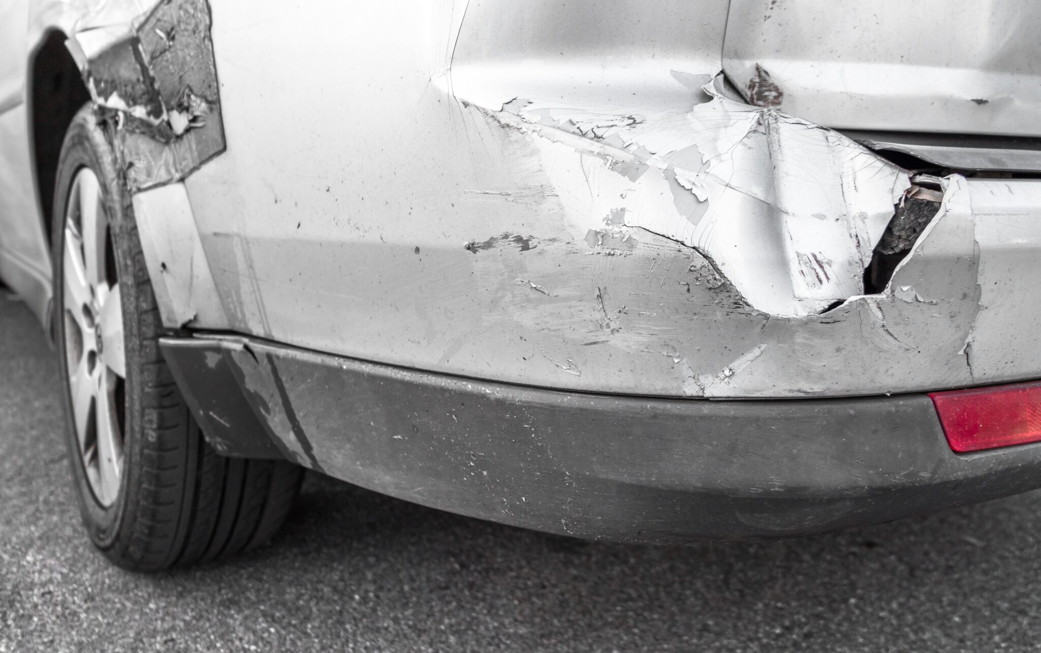 Dangers of Driving with Damaged Bumper IN